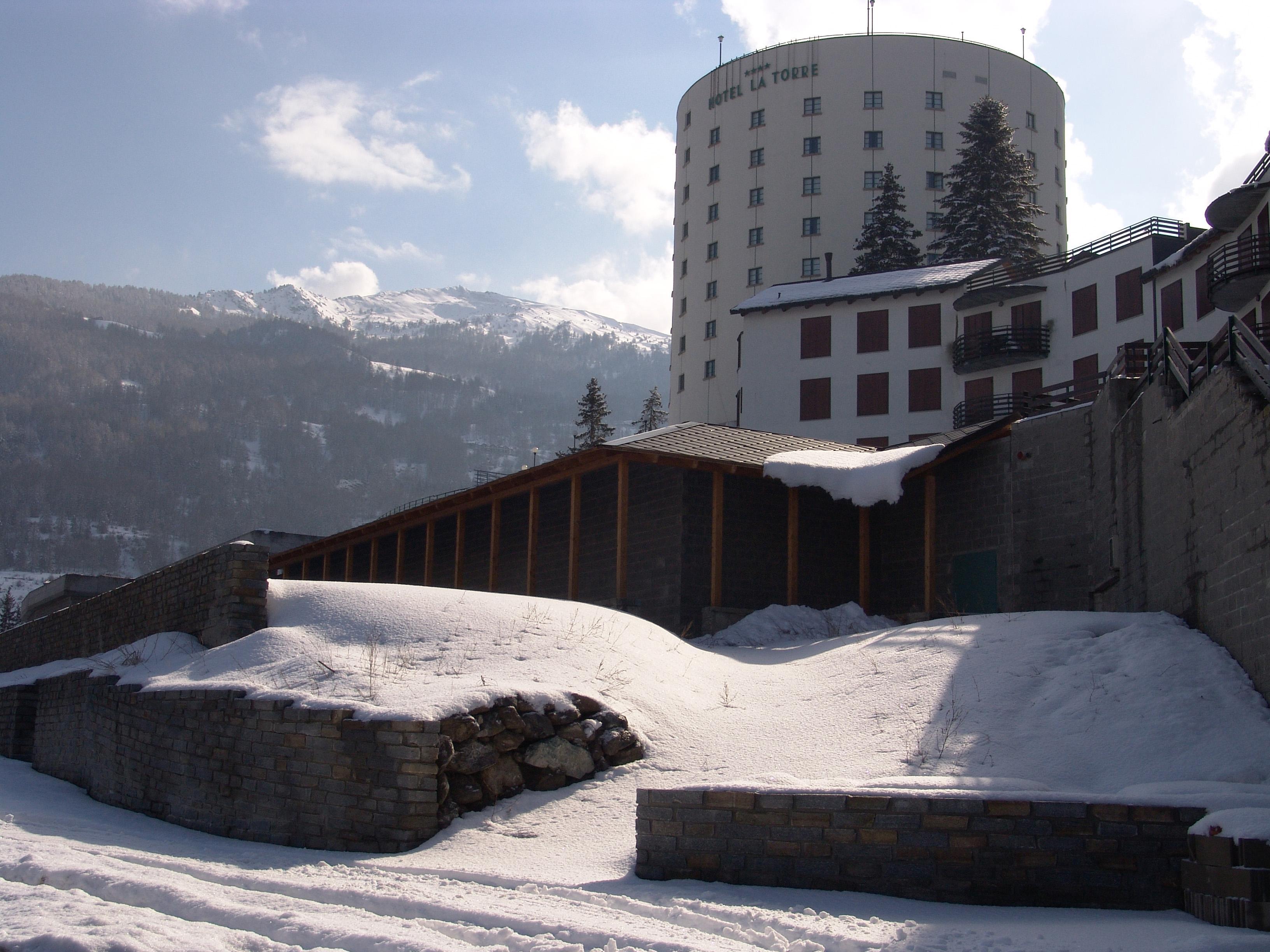 Hotel La Torre Oulx Esterno foto